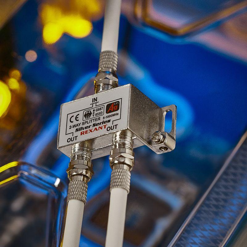 Делитель ТВ "краб" х2+3шт F "BOX" 5-1000 МГц "Silver" Rexant 05-6101 фото в каталоге от BTSprom.by  Делитель ТВ "краб" х2+3шт F "BOX" 5-1000 МГц "Silver" Rexant 05-6101 фото в каталоге от BTSprom.by