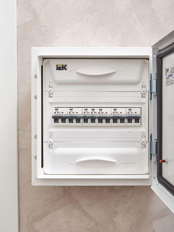  Выключатель автоматический модульный 1п C 50А M06N ARMAT IEK AR-M06N-1-C050 фото в каталоге от BTSprom.by