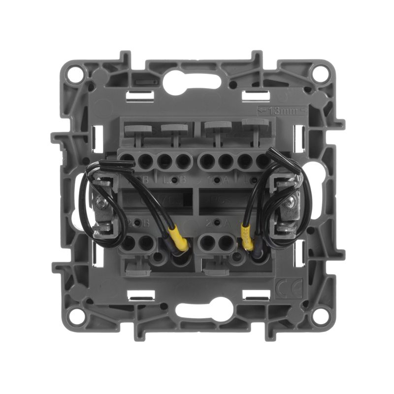  Переключатель 2-кл. СП Etika Plus 10А IP20 250В 10AX с подсветкой безвинтов. зажимы механизм антрацит IEK 672616 фото в каталоге от BTSprom.by