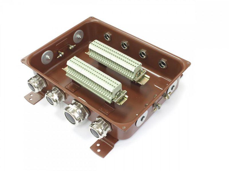 коробка км 65-40 ухл1.5 ip65 латун. ввод гофроматик zeta30360 от BTSprom.by