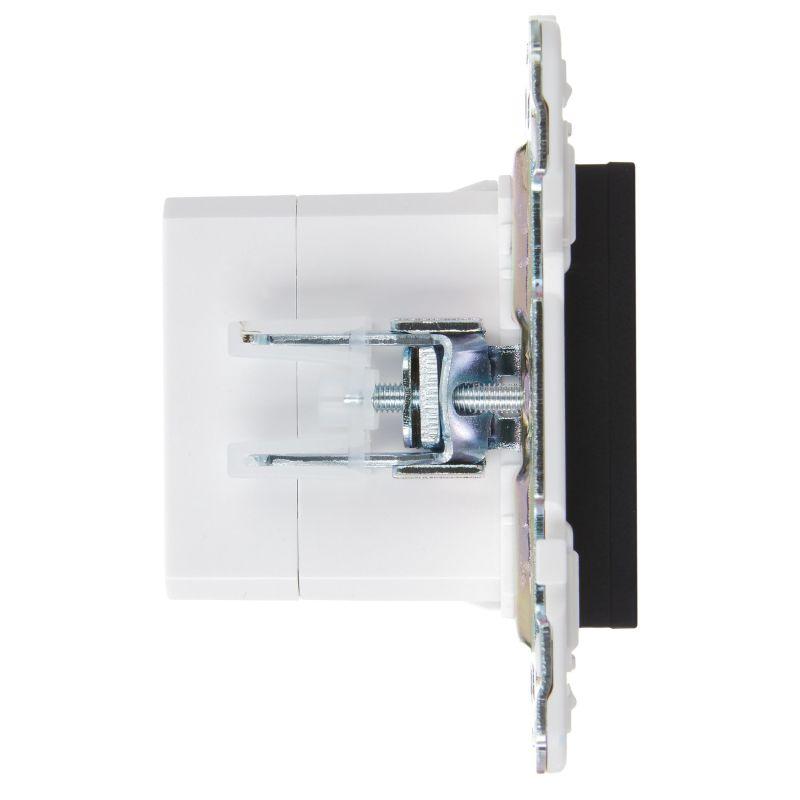  Розетка USB A+C 18Вт SKANDY SK-R13Bl черн. IEK SK-U22-018-K02 фото в каталоге от BTSprom.by