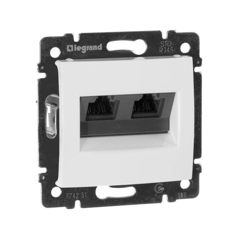  Розетка компьютерная 2-м СП Valena RJ45 кат.5E UTP на захватах механизм бел. IEK 774231 фото в каталоге от BTSprom.by