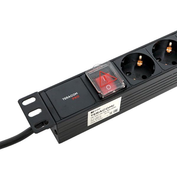  Блок PDU TERACOM PRO 19дюйм 1U 16А/250В 8 роз. Schuko с выключат. шнур 2м 3х1.5кв.мм вилка Schuko корпус пластик черн. EKF TRP-HPD-LSP-16A-8SH-2MSH фото в каталоге от BTSprom.by