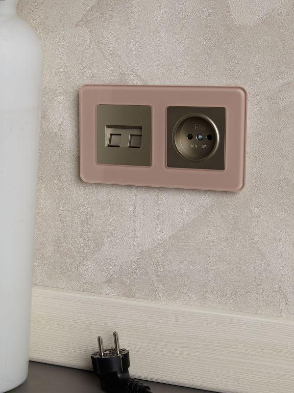  Рамка 2-м BRITE РУ-2-2-Бр стекло дым. RE IEK BR-M22-G-41-K97 фото в каталоге от BTSprom.by