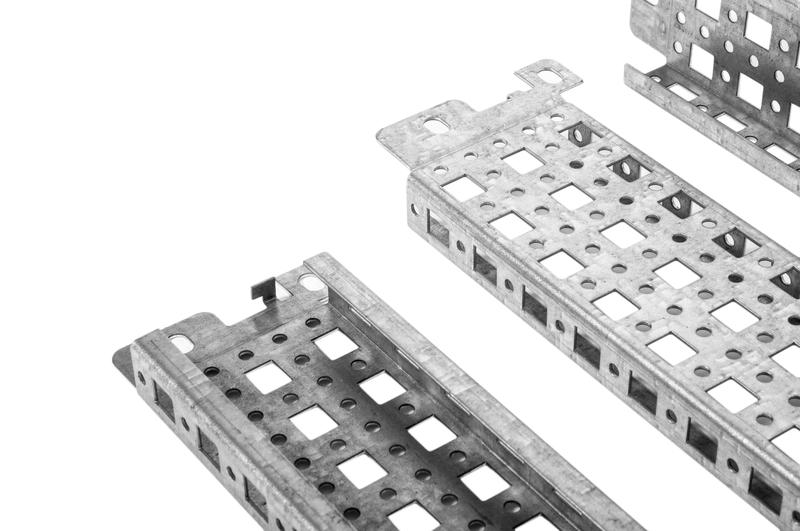  Профиль EMS-PRM-73.23.800 (уп.4шт) Elbox 1840612 фото в каталоге от BTSprom.by