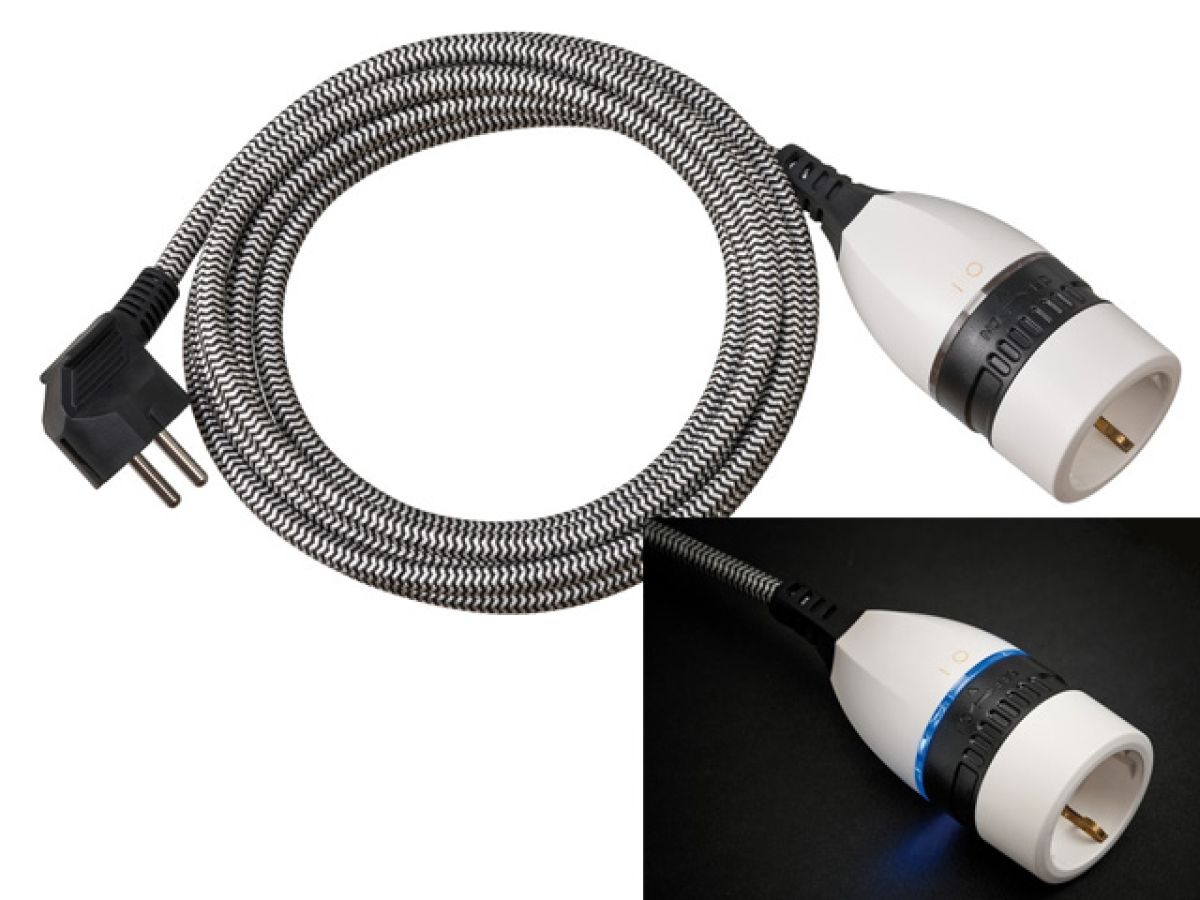 удлинитель-шнур 3 м (1 роз., 3.3квт, с/з, пвс) brennenstuhl comfort-line (цвет черно-белый, с/з - с заземляющим контактом с подсветкой) 1161830 от BTSprom.by