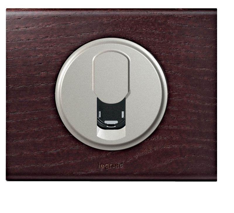  Панель лицевая Celiane для розетки телефонной RJ11 титан Leg 068537 фото в каталоге от BTSprom.by