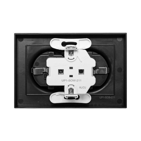  Розетка 2-м СП Эпика 16А с заземл. защ. шторки с рамкой механизм черн. EKF UP1-SOB-211 фото в каталоге от BTSprom.by