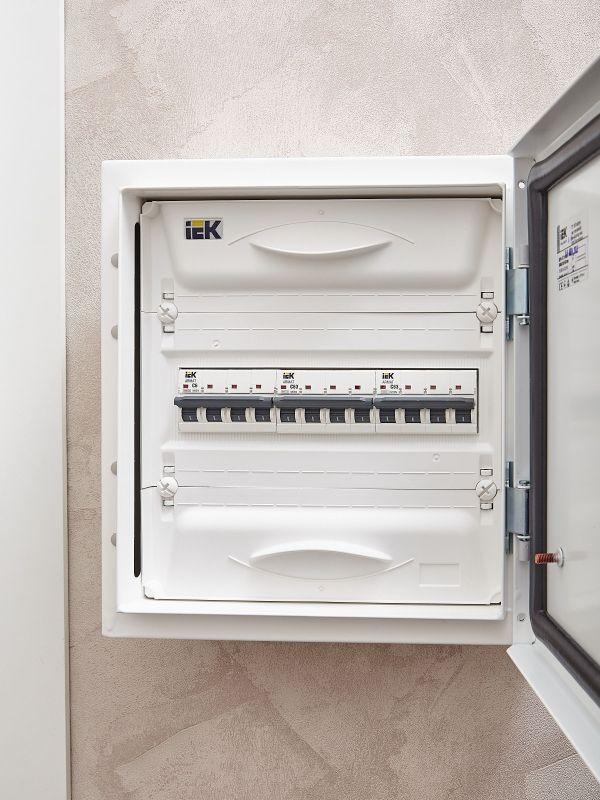  Выключатель автоматический модульный 4п C 63А M06N ARMAT IEK AR-M06N-4-C063 фото в каталоге от BTSprom.by