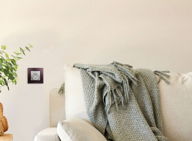  Механизм светорегулятора поворотного СП Etika 300Вт без нейтрали алюм. IEK 672419 фото в каталоге от BTSprom.by