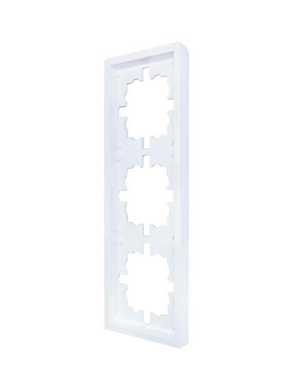  Рамка 3-мест. горизонт. ZIMA бел. LEZARD 704-0200-148 фото в каталоге от BTSprom.by