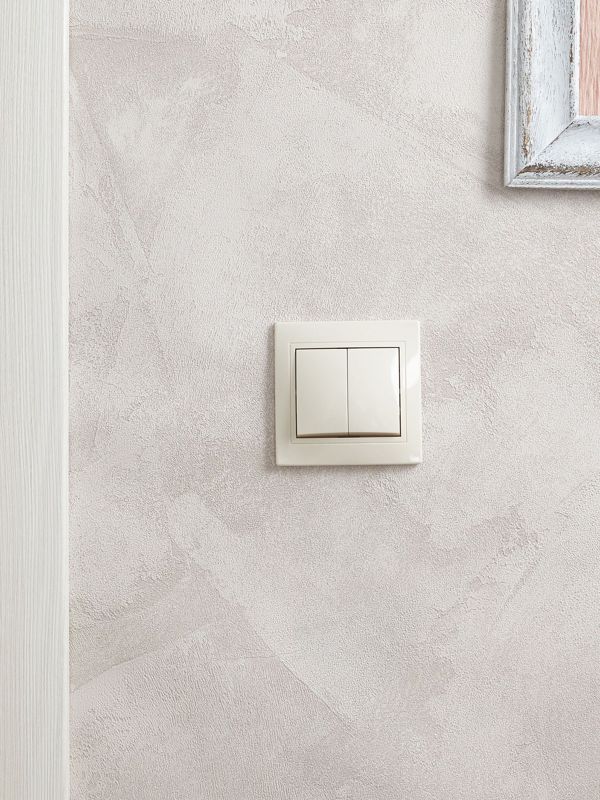  Выключатель 2-кл. 1п СП Кварта 10А IP20 ВС10-2-0-Км керамич. осн. крем. GENERICA EVK20-K33-10-K фото в каталоге от BTSprom.by