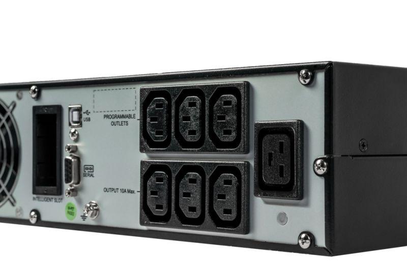  Источник бесперебойного питания Smart-Save Online SRV SE 3кВ.А RT 2U 230В 6 C13+1 С19 SmartSlot SE SRVSE3KRTI фото в каталоге от BTSprom.by
