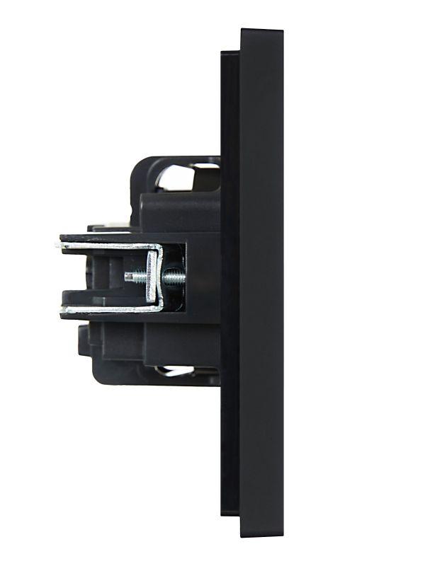  Розетка СП FORTE&PIANO FP115 16А с заземл. защ. шторки винт. крепл. черн. IEK FP-R14-16-K02 фото в каталоге от BTSprom.by