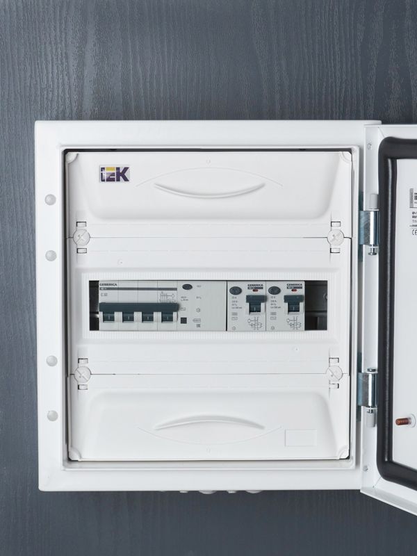  Выключатель дифференциального тока (УЗО) 2п 25А 300мА тип AC ВД1-63 GENERICA MDV15-2-025-300 фото в каталоге от BTSprom.by