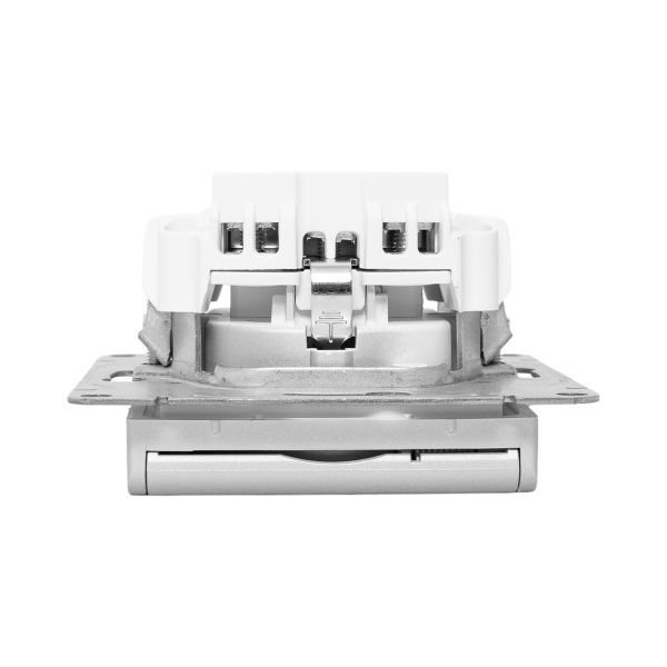  Розетка СП Эпика 16А IP44 с заземл. защ. шторки с крышкой механизм алюм. EKF UP1-SOA-111-44 фото в каталоге от BTSprom.by