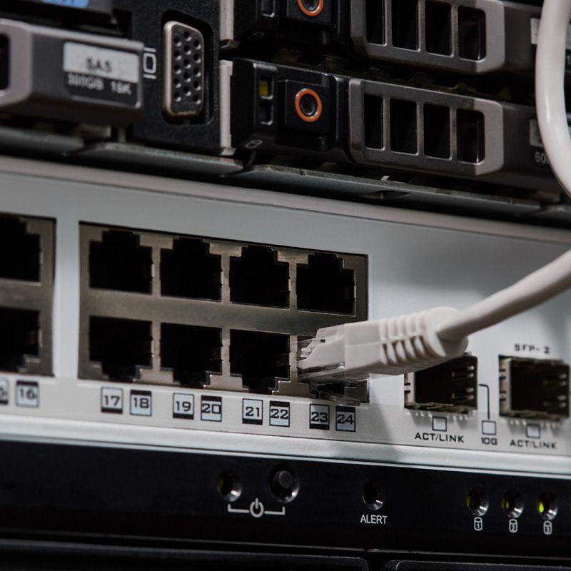  Патч-корд F/UTP кат.5e RJ45-RJ45 LSZH экранир. 0.5м сер. Rexant 18-8001-1 фото в каталоге от BTSprom.by