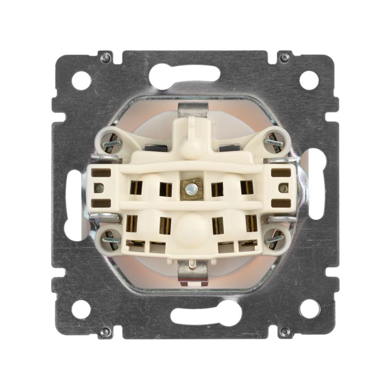  Розетка 1-м СП Valena 16А IP21 230/250В 2P+E с заземл. защ. шторки на винтах механизм бел. IEK 774421 фото в каталоге от BTSprom.by