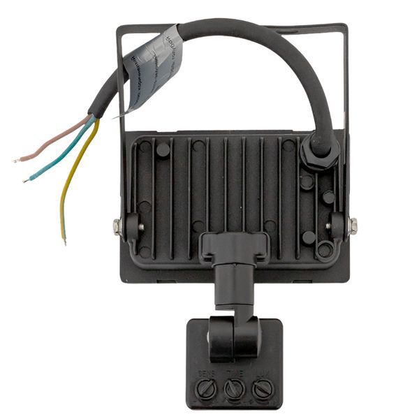  Прожектор светодиодный СДО-3003 30Вт 6500К IP54 с инфракрасным датчиком движения EKF FLL-3003-30D-6500 фото в каталоге от BTSprom.by