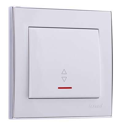 переключатель проходной 1-кл. сп rain 10а ip20 с подсветкой с хром. боковой вставкой бел. lezard 703-0225-114 от BTSprom.by