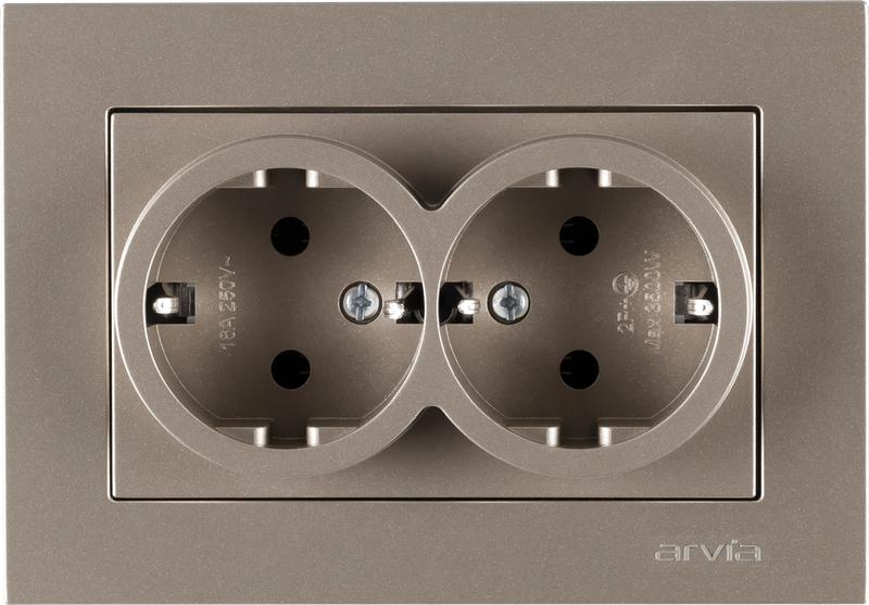 розетка 2-м с заземл. в сборе karen титан arvia 20 05 2000 907 от BTSprom.by