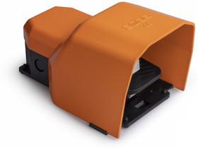 педаль одиночная 2x(2но+2нз) 2 скорости с фиксацией с защитным кожухом (алюм.) оранж. цвета (250в ac 4а) ip65 emas pdks11gx12t от BTSprom.by