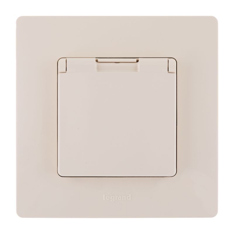  Розетка 1-м СП Etika 16А IP44 250В с заземл. со шторками с защ. крышкой безвинтов. зажимы сл. Кость IEK 672326 фото в каталоге от BTSprom.by