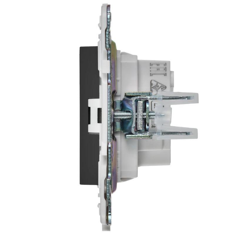  Розетка SKANDY 10А без заземл. защ. шторки SK-R01T титан IEK SK-R13-10-K48 фото в каталоге от BTSprom.by