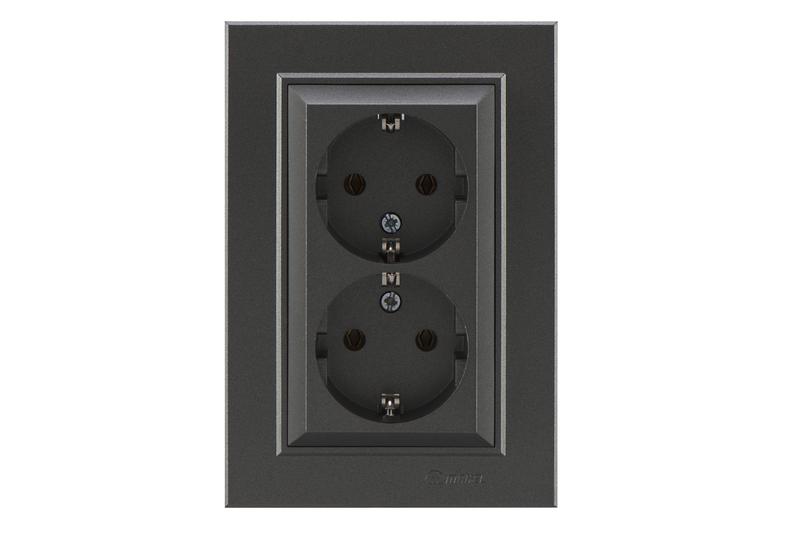 розетка 2-я с/з сп (новый дизайн) karea 16а ip20 дым. makel 56050057 от BTSprom.by