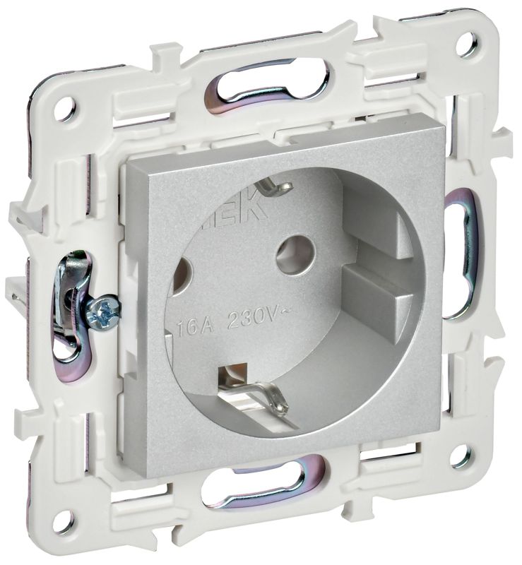 розетка skandy 16а с заземл. без защ. шторок sk-r05s серебр. iek sk-r11-16-k23 от BTSprom.by