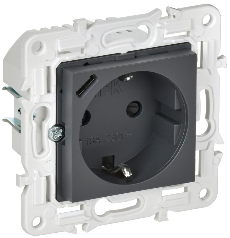 розетка skandy 18вт 16а с заземл. защ. шторки с usb c sk-r17t титан iek sk-r14-16-u14-018-k48 от BTSprom.by