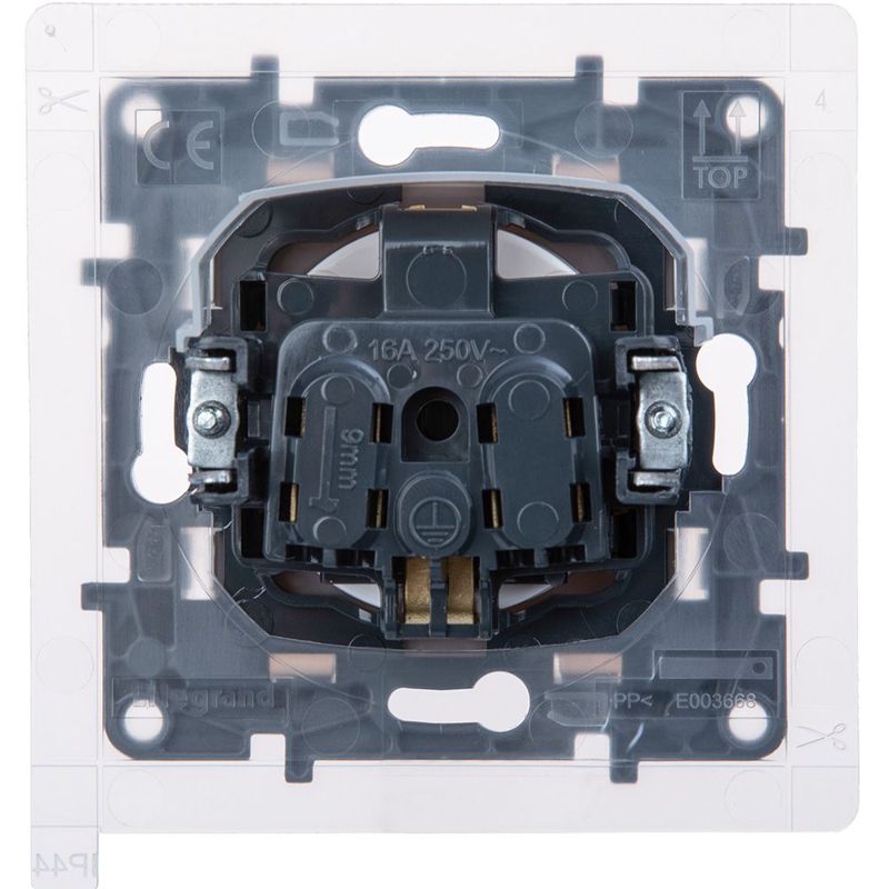  Розетка 1-м Etika 16А IP44 250В с заземл. защ. шторки с крышкой безвинтов. зажимы бел. IEK 672226 фото в каталоге от BTSprom.by