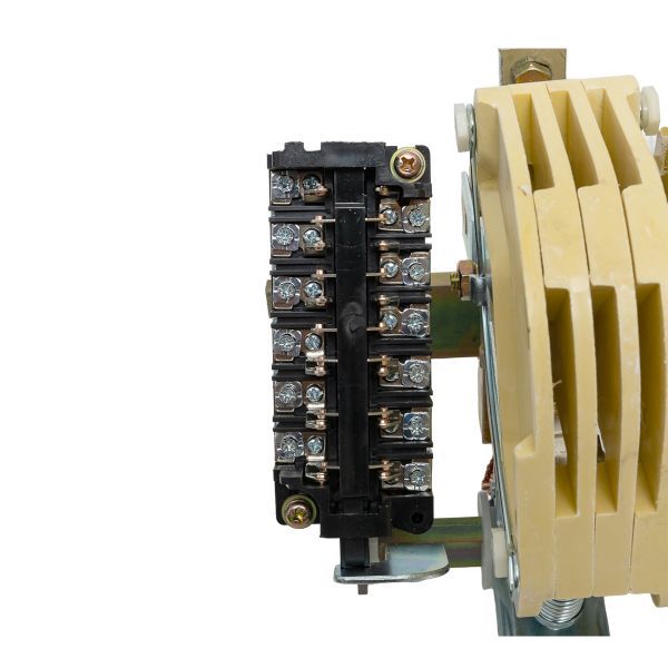  Контактор КТ-6033 250А кат. 220В AC 3НО+3НЗ EKF kt6033-220 фото в каталоге от BTSprom.by