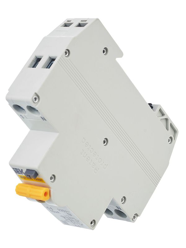  Выключатель автоматический дифференциального тока C 6А 10мА тип A АВДТ32ML KARAT IEK MVD12-1-006-C-010-A фото в каталоге от BTSprom.by