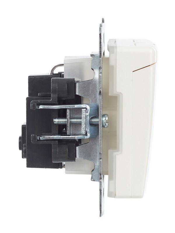  Розетка BRITE РСбш10-3-44-БрЖ 16А IP44 с заземл. защ. шторки с крышкой механизм жемчуж. IEK BR-R16-16-44-K36 фото в каталоге от BTSprom.by