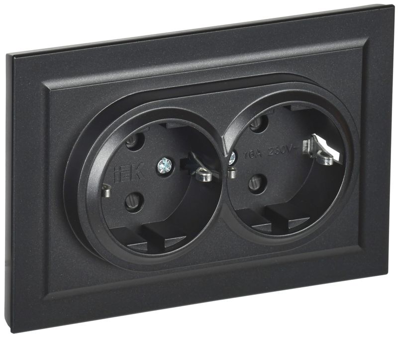 розетка 2-м сп brite рсш12-3-брч 16а в сборе с заземл. защ. шторки черн. iek br-r24-16-k02-f от BTSprom.by