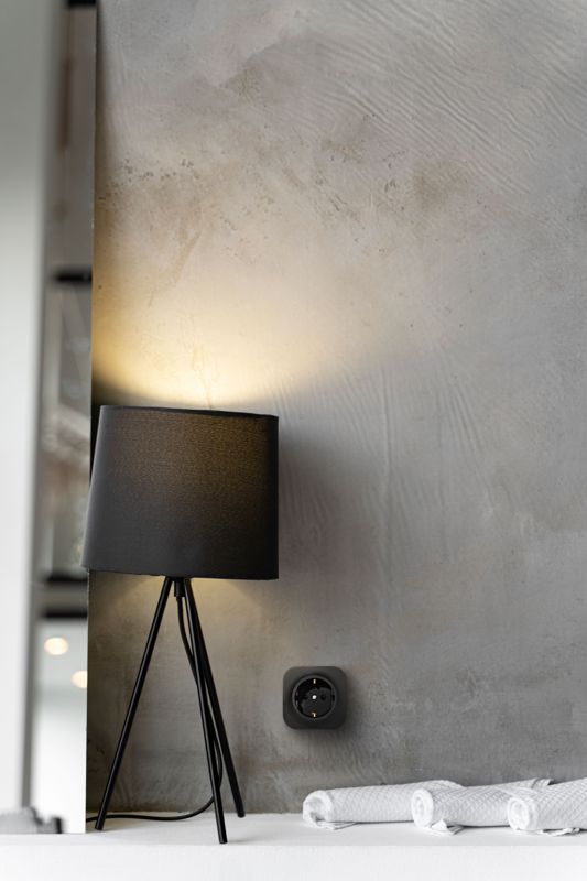  Розетка 1-м ОП Quteo 16А IP20 2P+E с заземл. без защ. шторок черн. матов. IEK 782472 фото в каталоге от BTSprom.by