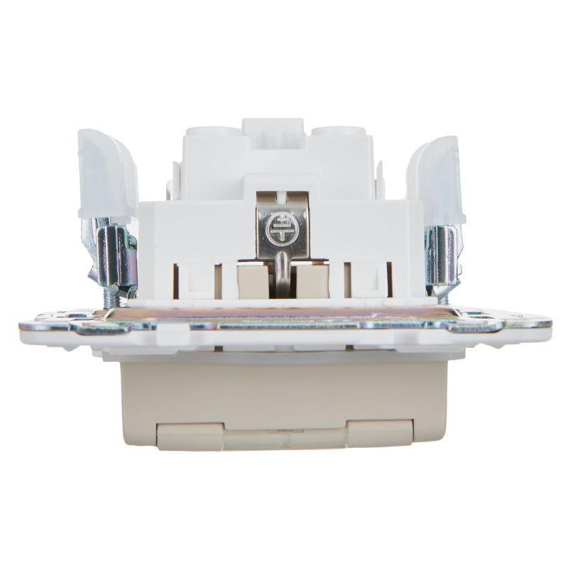  Розетка 1-м SKANDY 16А IP44 с заземл. защ. шторки с крышкой SK-R11B беж. IEK SK-R16-16-44-K10 фото в каталоге от BTSprom.by
