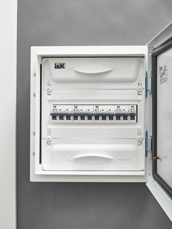  Выключатель автоматический модульный 3п B 63А M10N ARMAT IEK AR-M10N-3-B063 фото в каталоге от BTSprom.by