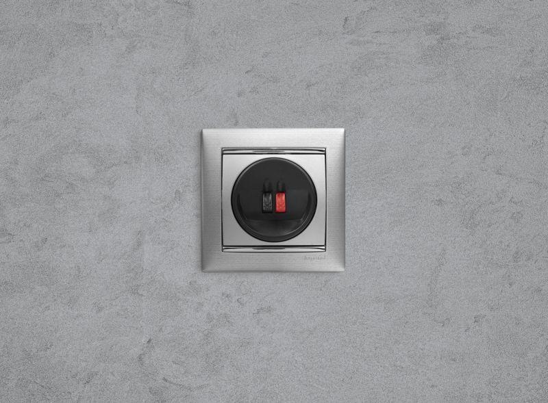  Розетка акустическая одиночная СП Valena механизм алюм. Leg 770223 фото в каталоге от BTSprom.by