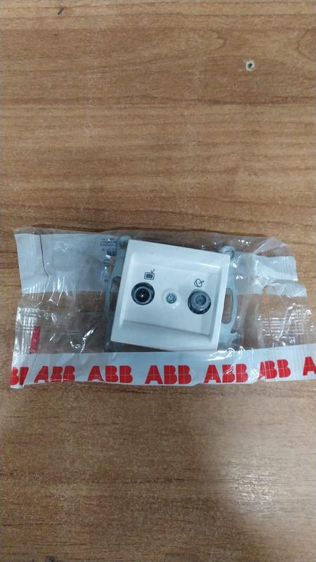 розетка телевизионная оконечная tv/sat cosmo бел. abb 619-010200-290 от BTSprom.by