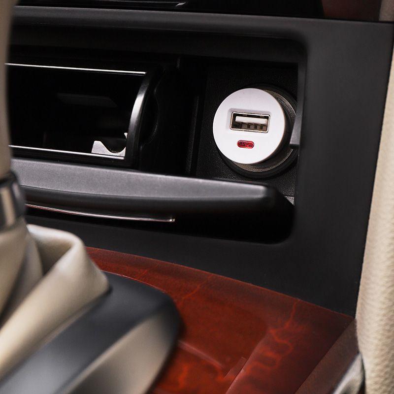  Автозарядка в прикуриватель USB (АЗУ) (5В 1000mA) бел. Rexant 18-1921 фото в каталоге от BTSprom.by