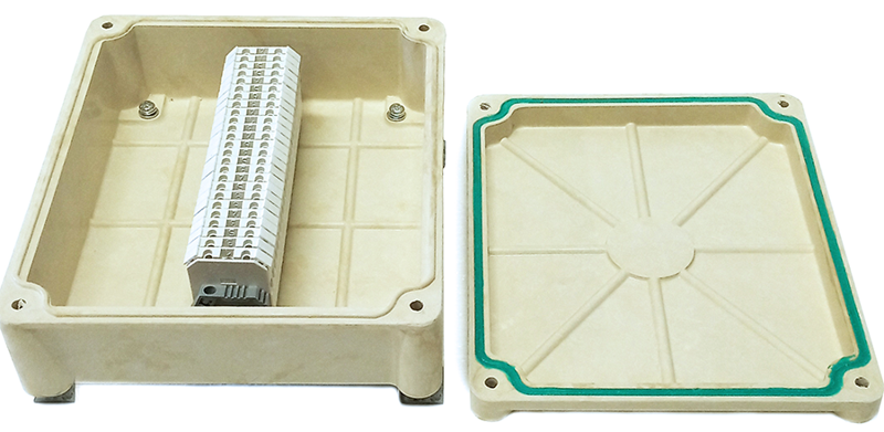 коробка клеммная ксп-25 у2 25 клемм ip54 (без каб. вводов) электротехник et013218 от BTSprom.by