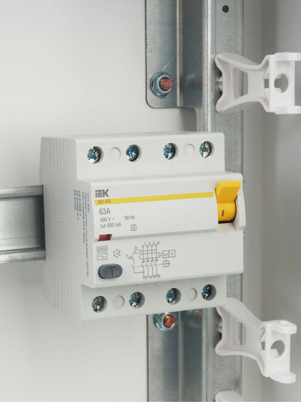  Выключатель дифференциального тока (УЗО) 4п 63А 300мА тип ACS ВД1-63S KARAT IEK MDV12-4-063-300 фото в каталоге от BTSprom.by