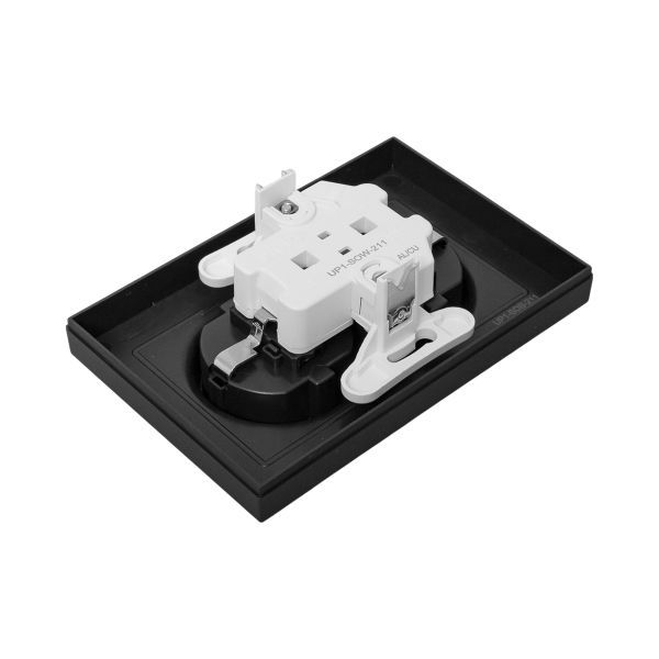  Розетка 2-м СП Эпика 16А с заземл. защ. шторки с рамкой механизм черн. EKF UP1-SOB-211 фото в каталоге от BTSprom.by