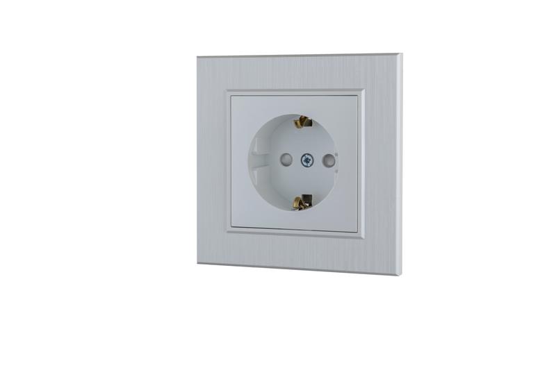  Розетка 1-м Karea LINE STAR с заземл. жемчуж. Makel 86100028 фото в каталоге от BTSprom.by