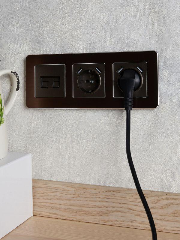  Рамка 3-м BRITE РУ-3-1-Бр метал. коричн. RE AL IEK BR-M32-M-21-K30 фото в каталоге от BTSprom.by