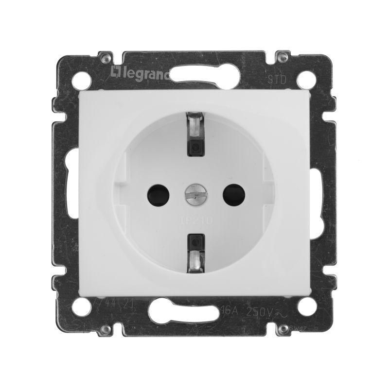 розетка 1-м сп valena 16а ip21 230/250в 2p+e с заземл. защ. шторки на винтах механизм бел. leg 774421 от BTSprom.by