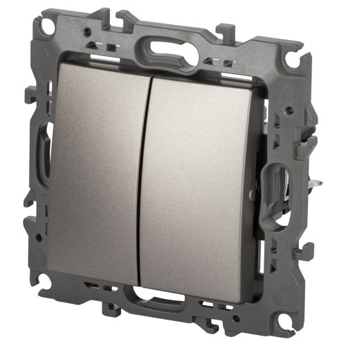  Переключатель перекрестный 2-кл. Эра12 12-1112-16 250В 10АХ титан Эра Б0065693 фото в каталоге от BTSprom.by