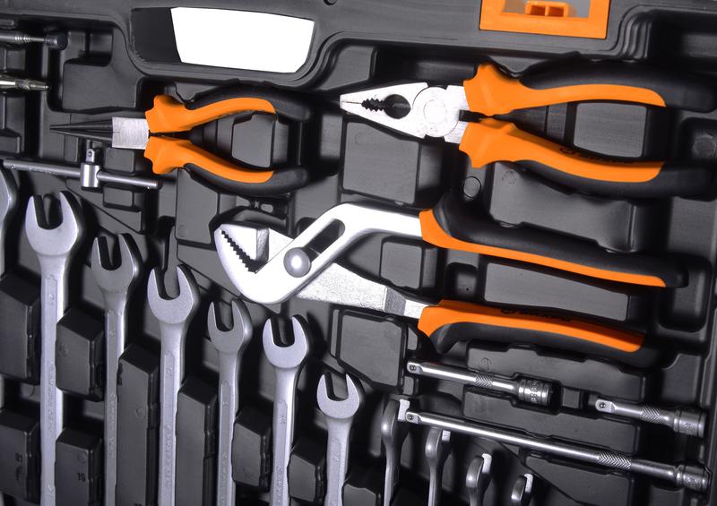  Набор инструментов 1/2дюйм 1/4дюйм CrV в кейсе 151 предмет Вихрь 73/6/7/9 фото в каталоге от BTSprom.by